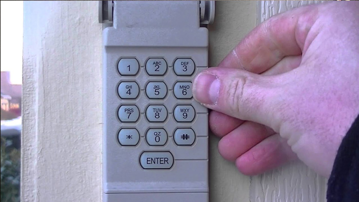 Er Garage Door Keypad Not Working, How To Reset Craftsman 315 Garage Door Keypad